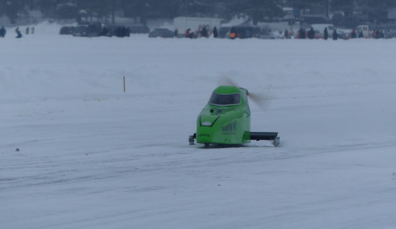 Illustration for article titled Sweden's 'Speed Weekend On Ice' Is Where Sanity Goes To Die And Axles Go To Break